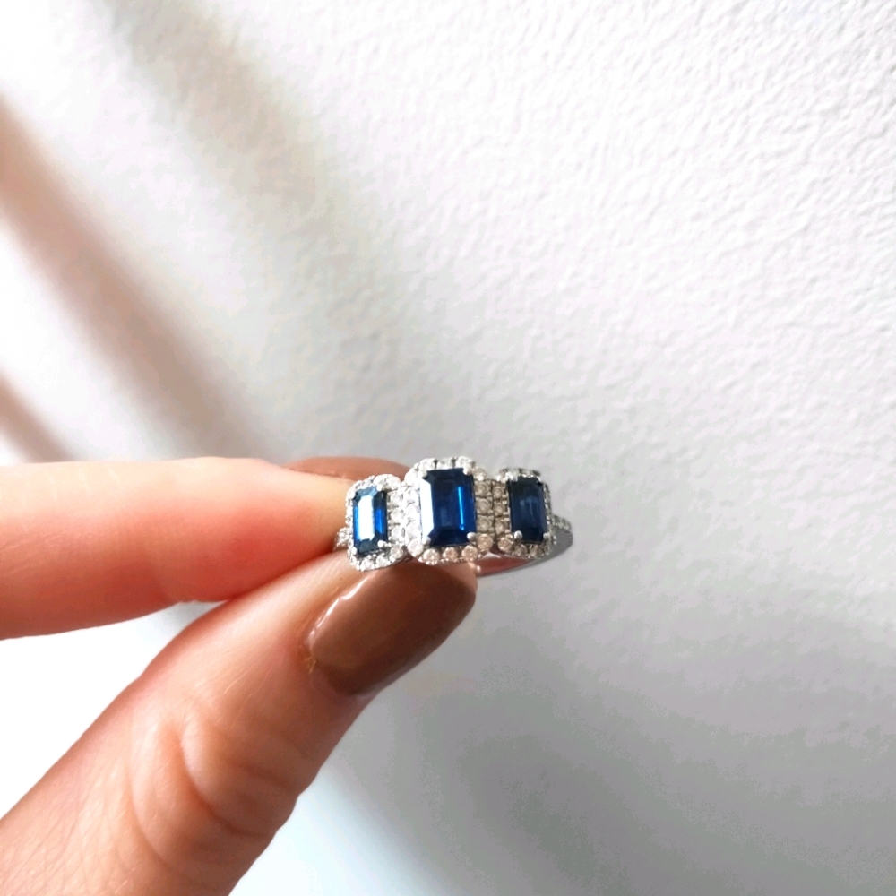 Natural Saphaire ring
